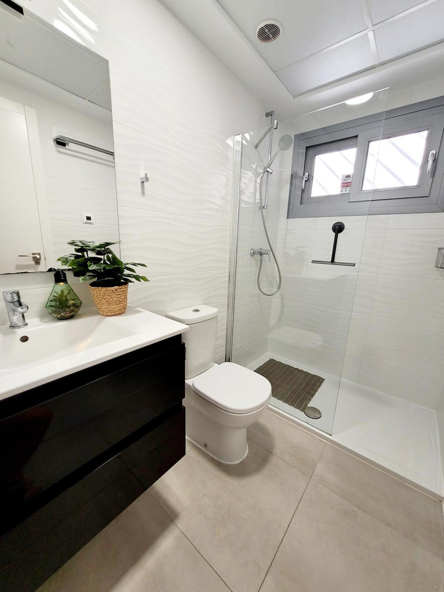 Pmt01 - Modern, Luxury With Heated Pool Lejlighed Torrevieja Eksteriør billede
